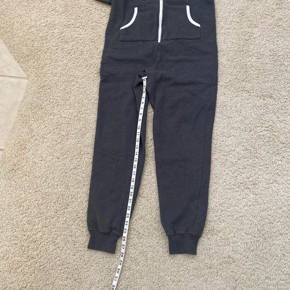 “GOODIELLOW & CO” 🖤 SUPER CUTE 💜 HOODED ONESIE - Picture 12 of 16